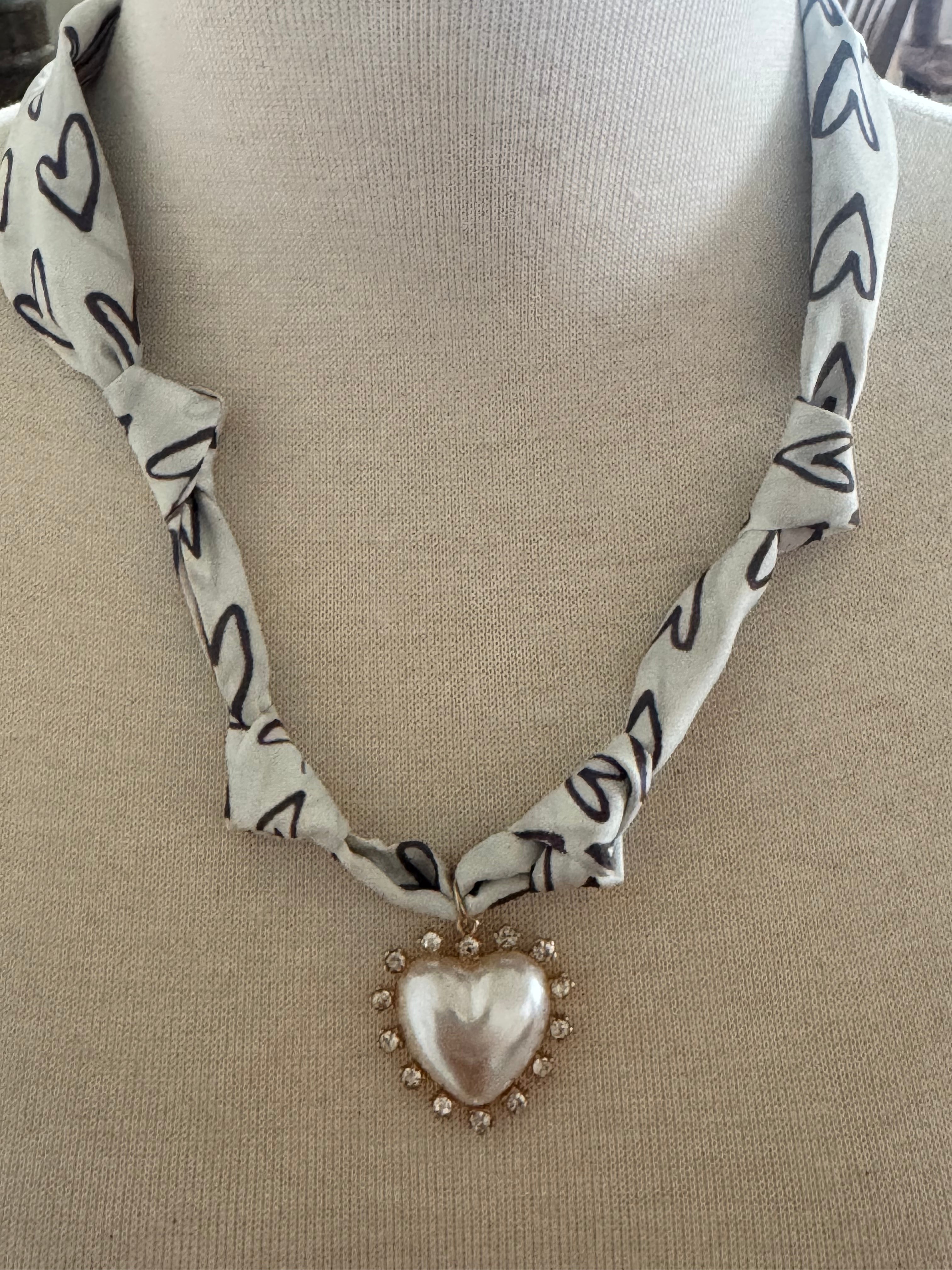 Knot Your Average Necklace