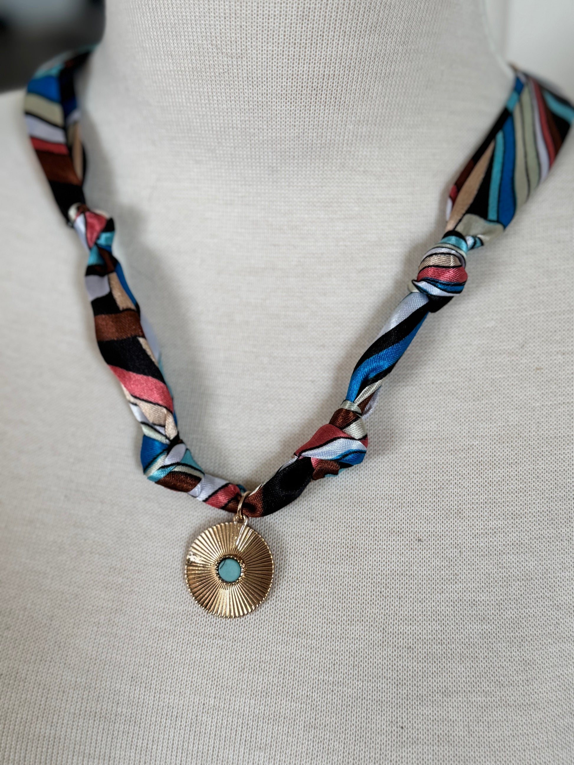 Knot Your Average Necklace
