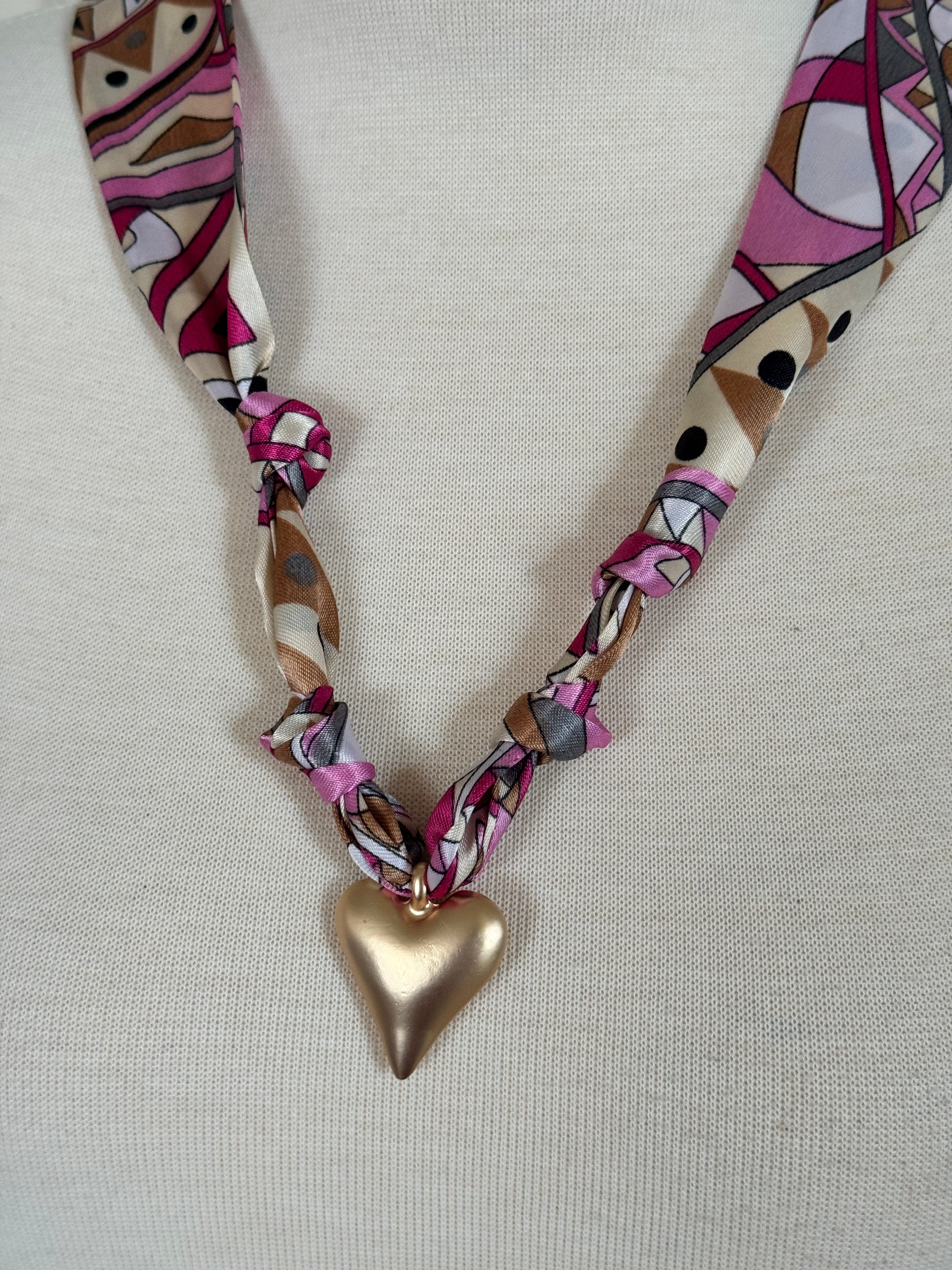 Knot Your Average Necklace