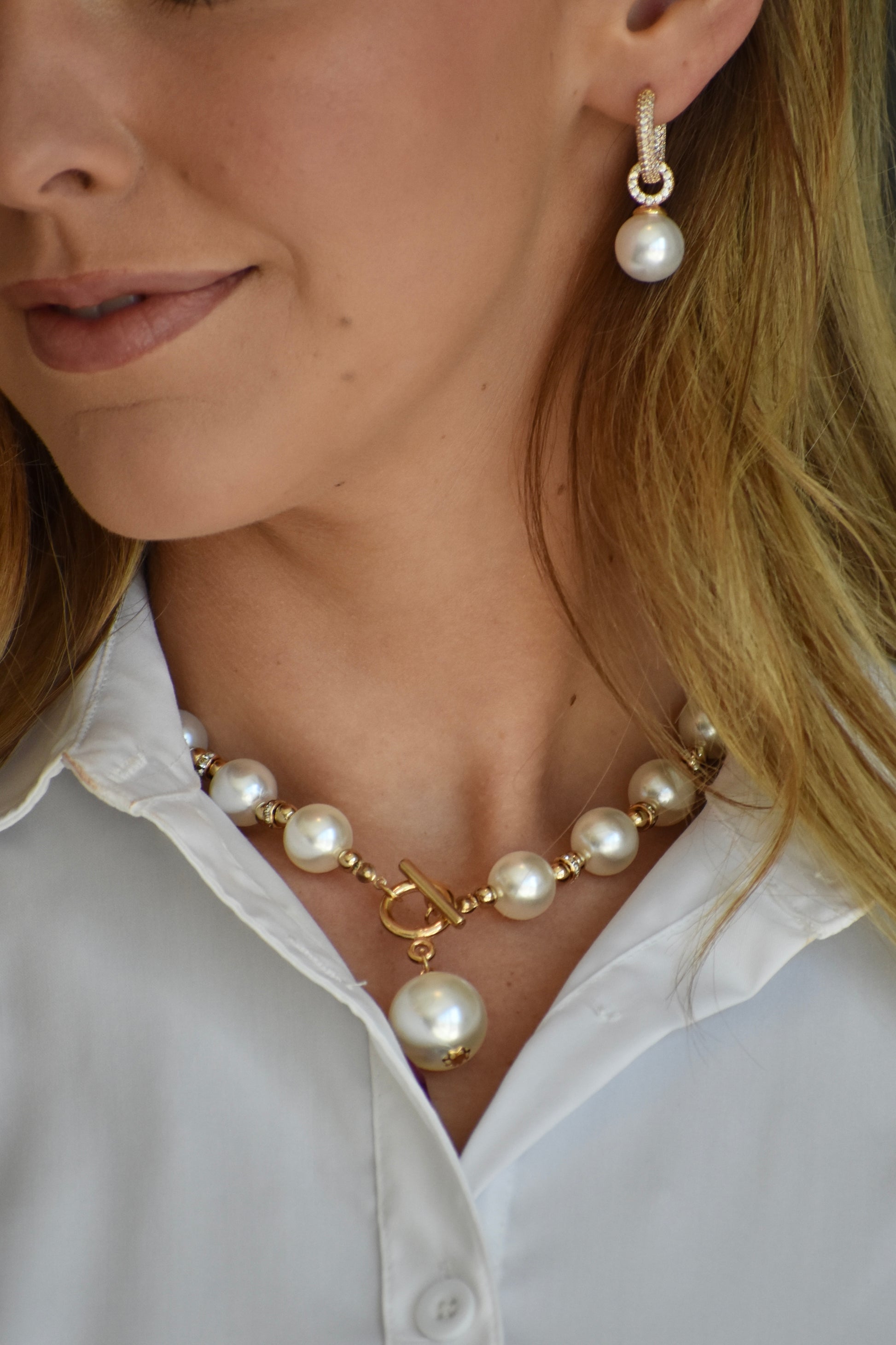 Ariel's Pearl Necklace