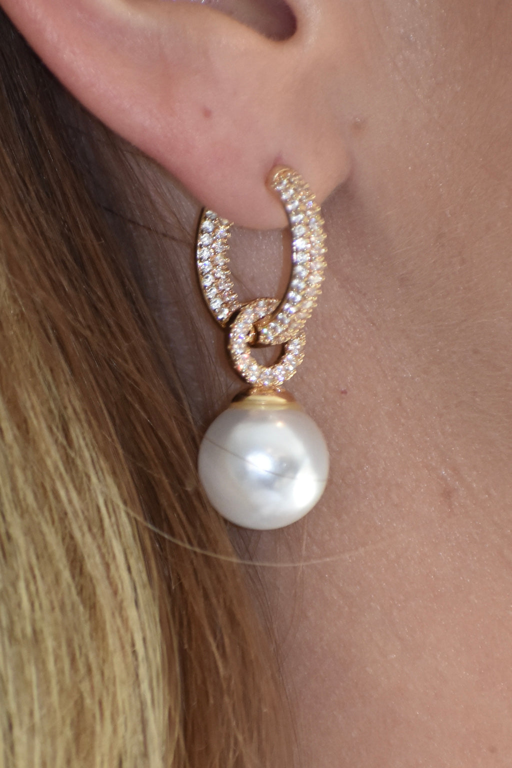 Perth Pearl Hoop Earrings