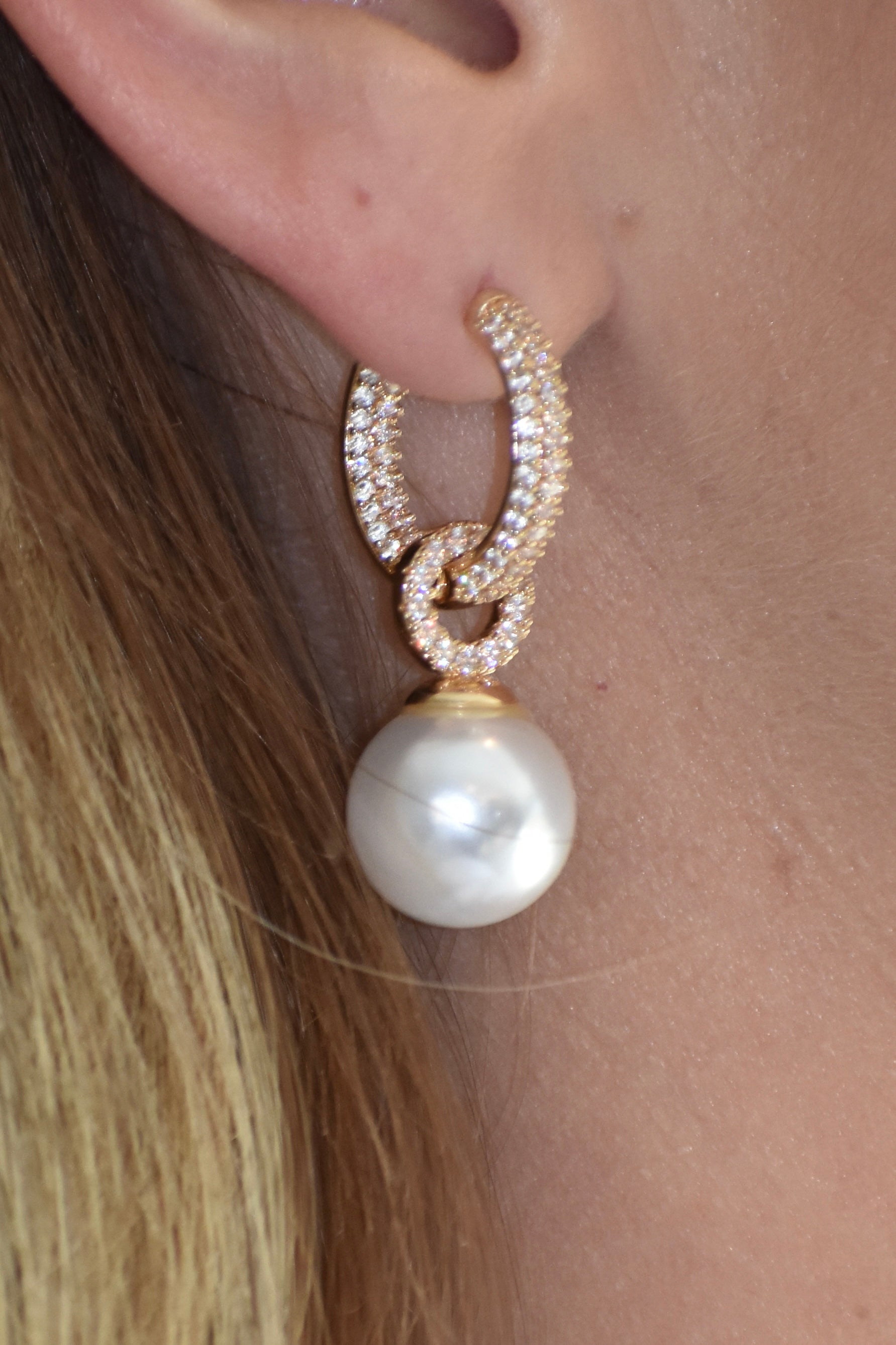 Perth Pearl Hoop Earrings